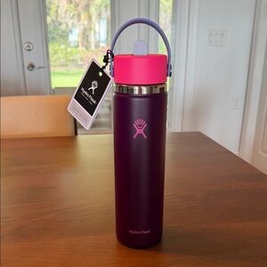 Hydro Flask Dark Purple Bottle with Pink Lid 24 oz